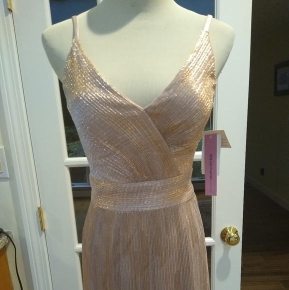 Aqua Metallic V-Neck Formal Evening Dress Gown - Picture 3 of 5